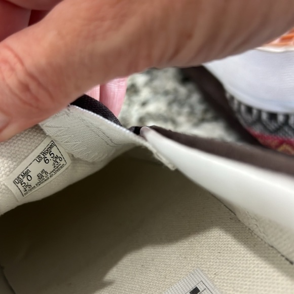 Vans Shoe Classic Slip On Brown Sweater Knit Fair Isle Woven Winter Fall - Picture 6 of 6